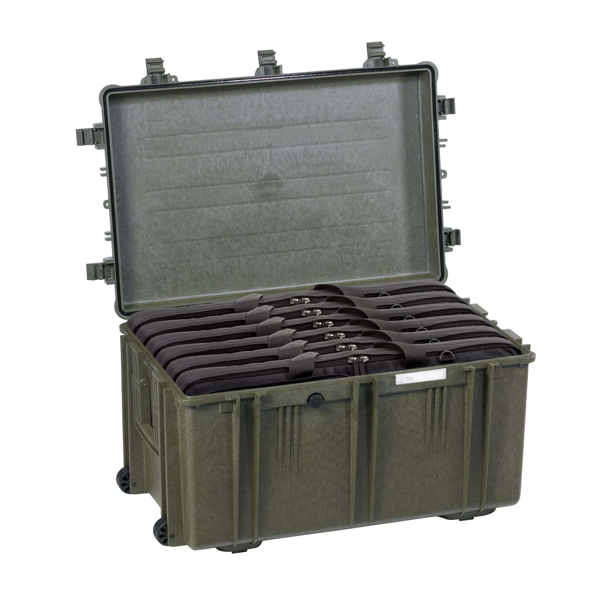 Explorer GBAG 76 Explorer GBAG 76
