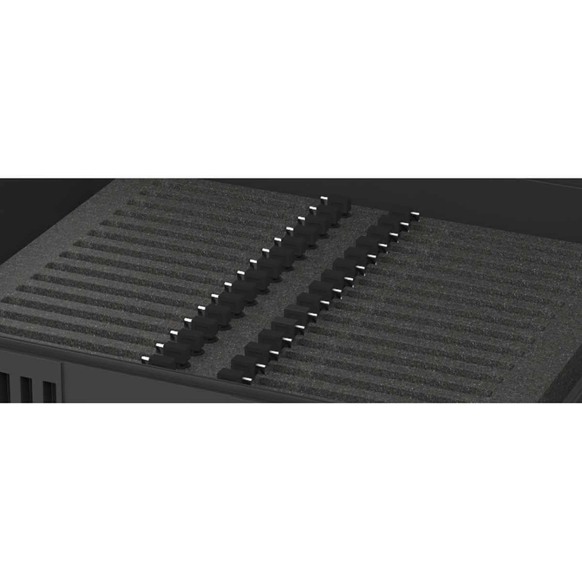 MC-32 Charging Case MC-32 Charging Case